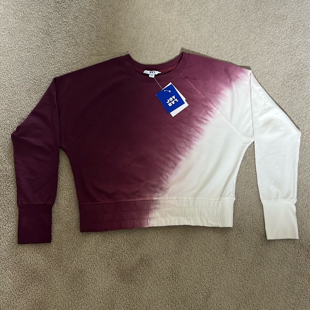 NWT JOY LAB white & burgundy dye crop crewneck sport long sleeve w/ thumb holes!